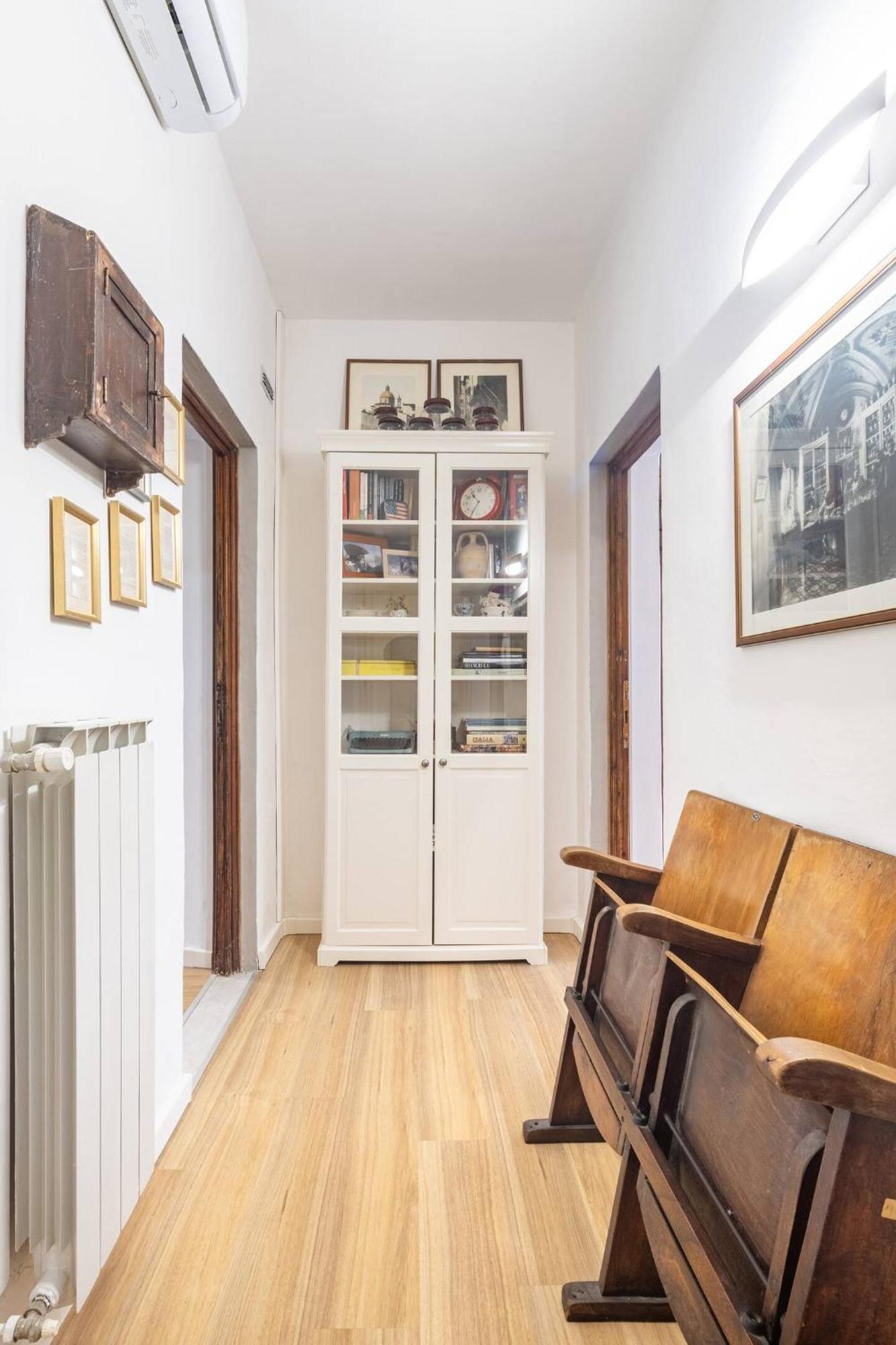 Appartamento Comfy Unit Suitable For Work Street Level With Patio *